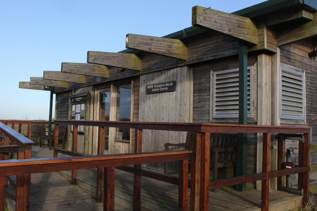 Westwood Lodge B & B Бостън Екстериор снимка